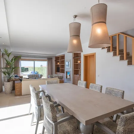 Del Rey Viii * Praia del Rei